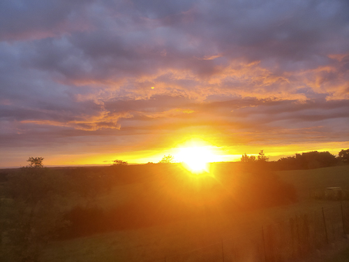 La danse du ciel au crépuscule